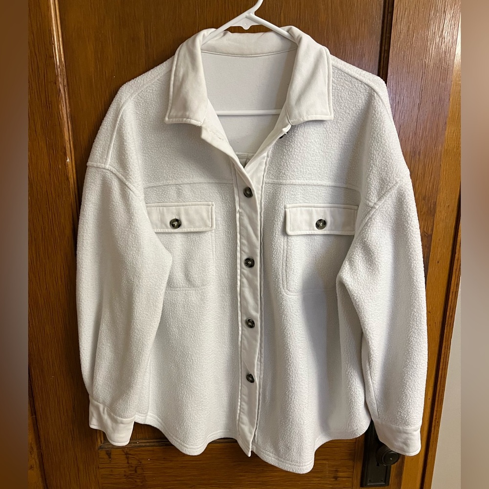 White Shacket - image 1